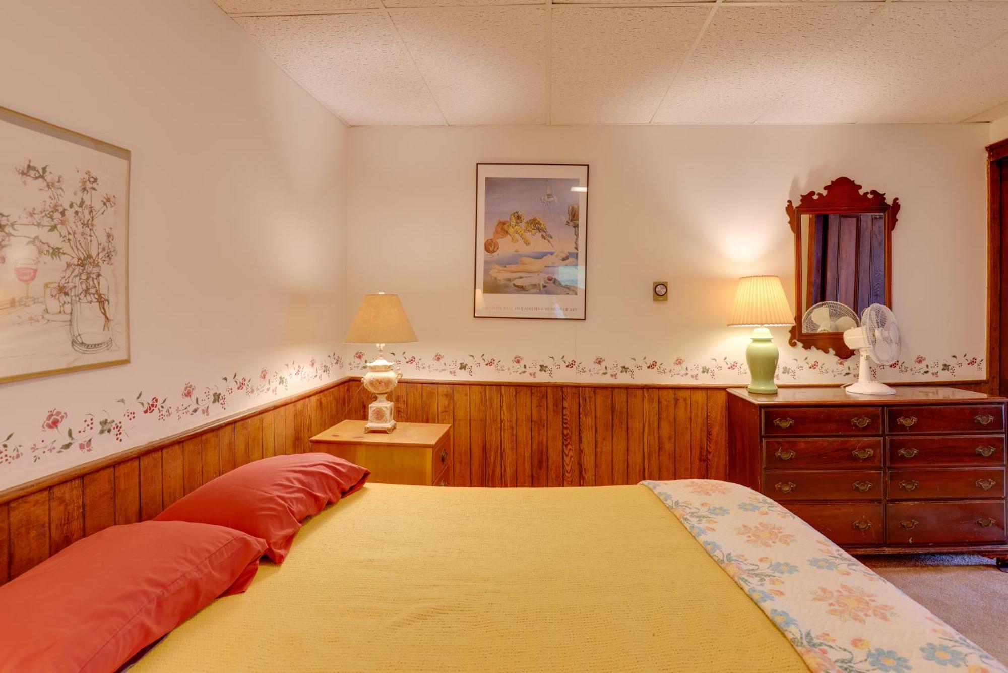 Lawrenceville Apartment With Deck Near Gaming Lands! Eksteriør billede